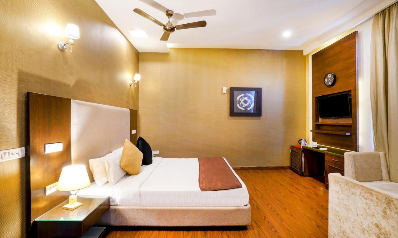 Redwood Resort ปัญจ์กุลา ภายนอก รูปภาพ