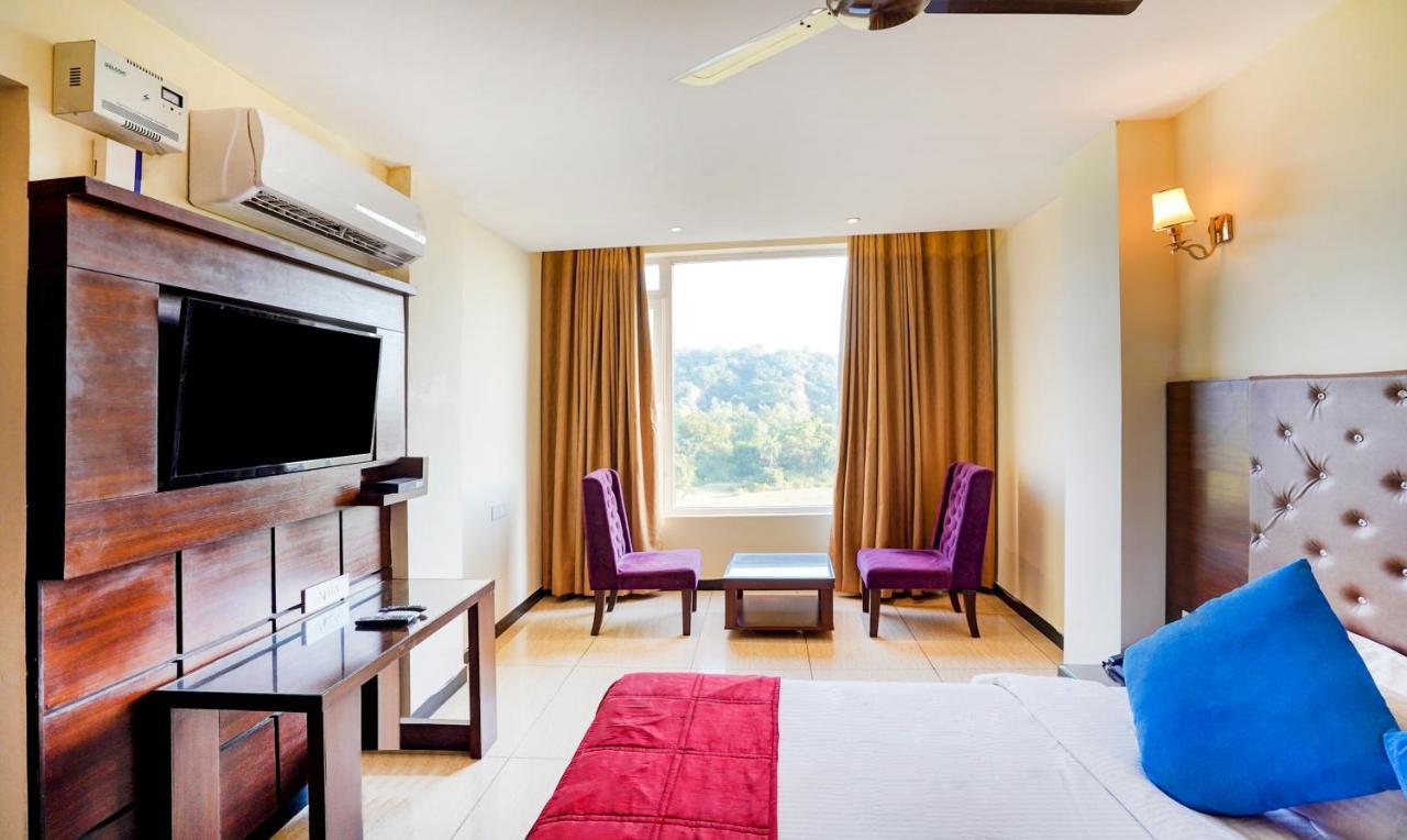Redwood Resort ปัญจ์กุลา ภายนอก รูปภาพ