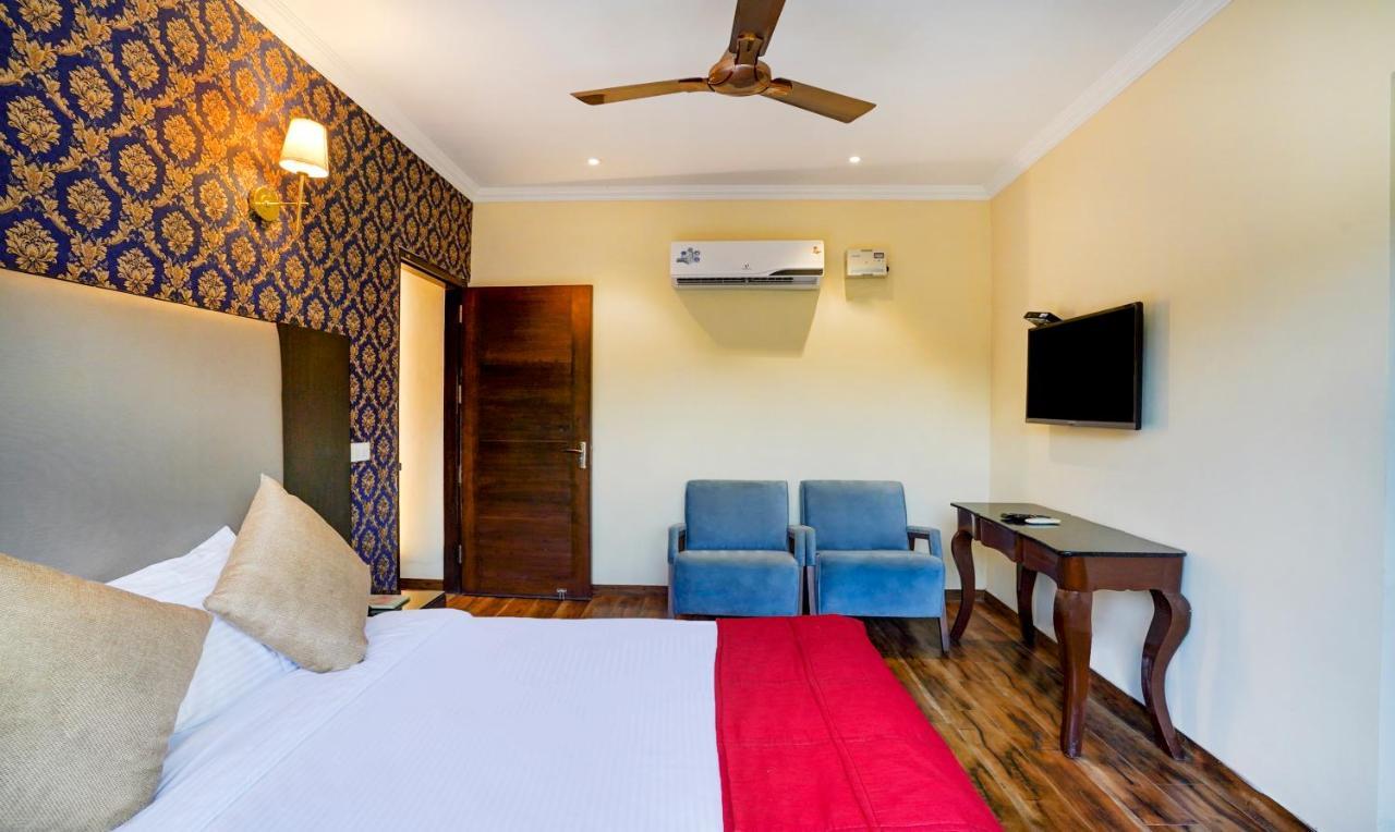 Redwood Resort ปัญจ์กุลา ภายนอก รูปภาพ