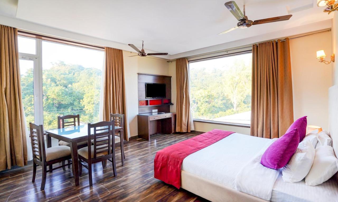 Redwood Resort ปัญจ์กุลา ภายนอก รูปภาพ